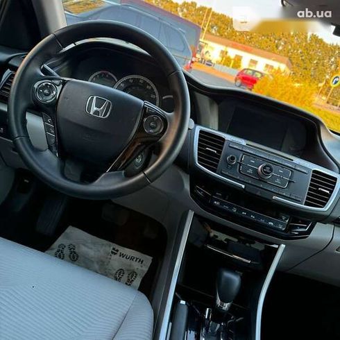 Honda Accord 2016 - фото 16