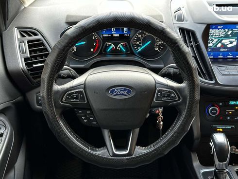 Ford Escape 2018 серый - фото 26