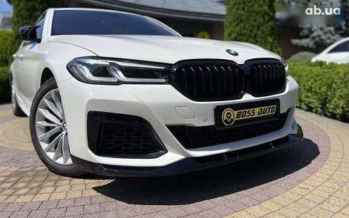 BMW 5 серия 2020 - фото 10