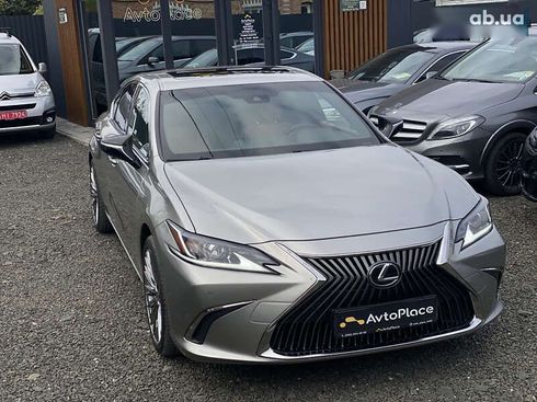 Lexus ES 2021 - фото 5