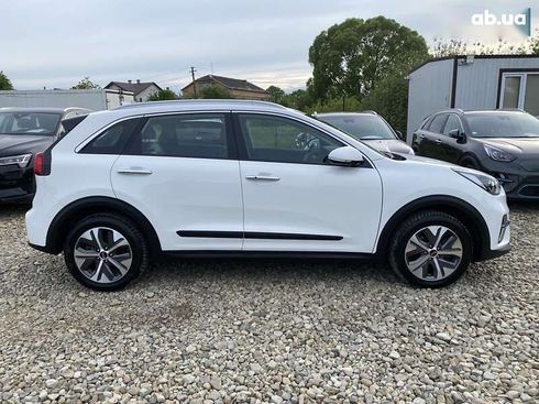 Kia Niro 2021 - фото 14