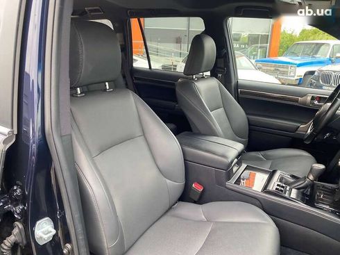 Lexus GX 2021 - фото 27