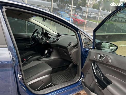 Ford Fiesta 2015 - фото 19