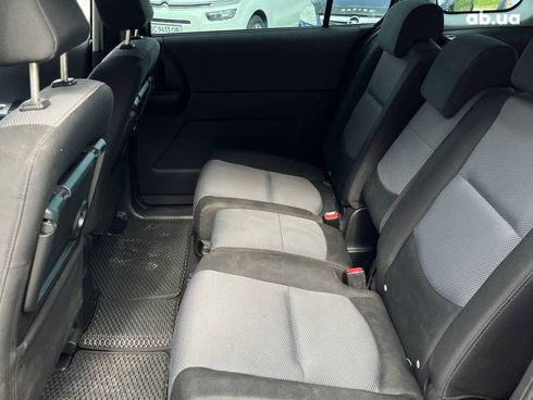 Mazda 5 2006 красный - фото 24