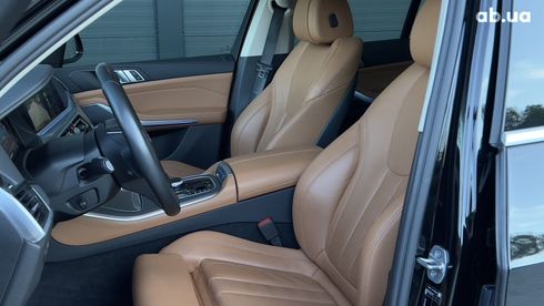 BMW X5 2021 черный - фото 14