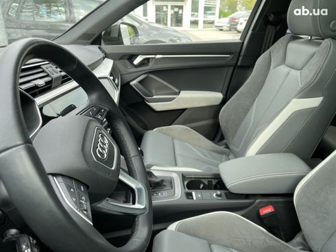 Audi Q3 2022 - фото 10