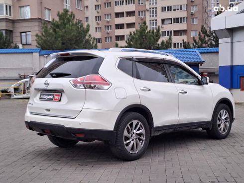 Nissan X-Trail 2017 белый - фото 6