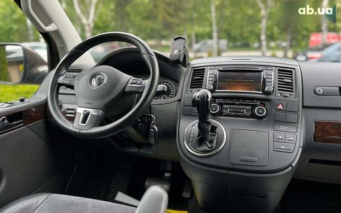 Volkswagen Multivan 2015 - фото 11