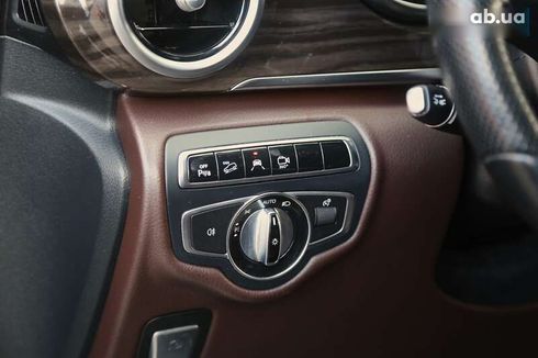 Mercedes-Benz V-Класс 2015 - фото 26