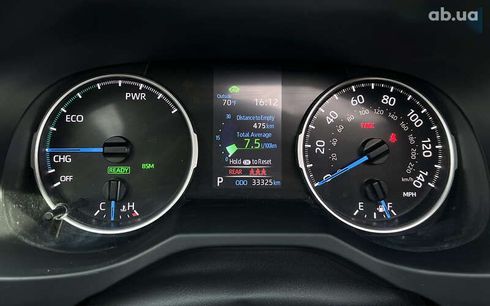 Toyota RAV4 2022 - фото 18