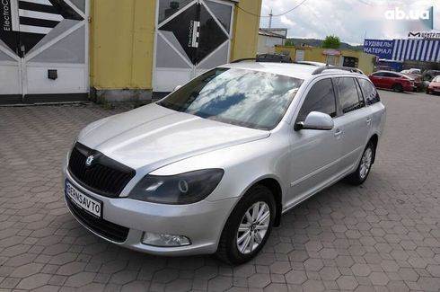 Skoda Octavia 2011 - фото 13