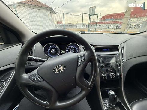 Hyundai Sonata 2013 - фото 16