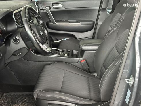 Kia Sportage 2019 серый - фото 8