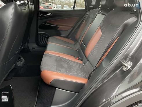 Volkswagen ID.4 2021 - фото 30