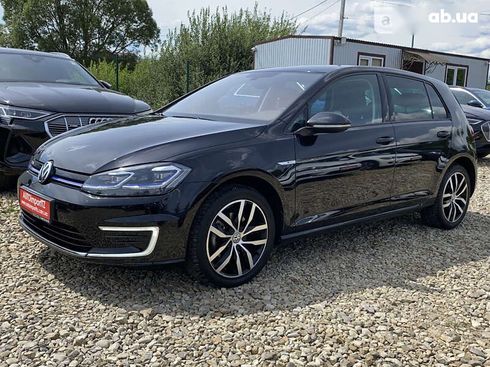 Volkswagen e-Golf 2019 - фото 13