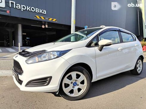 Ford Fiesta 2016 - фото 3