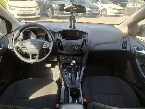 Ford Focus 2016 серый - фото 22