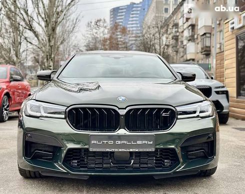 BMW M5 2023 - фото 2