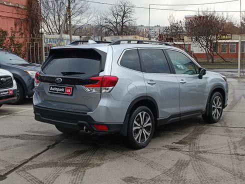 Subaru Forester 2022 серый - фото 8