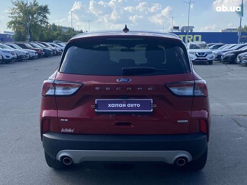 Ford Escape 2020 - фото 8