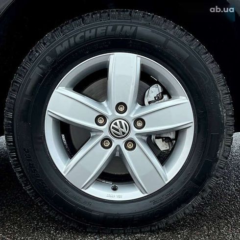 Volkswagen Multivan 2021 - фото 16