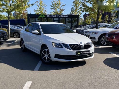 Skoda Octavia 2019 - фото 3