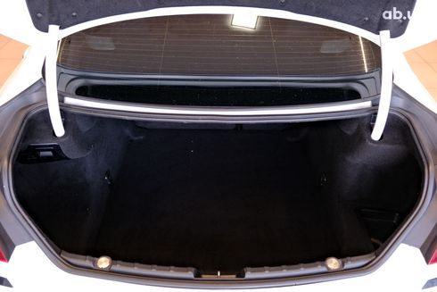 BMW 6 Series Gran Coupe 2012 белый - фото 9