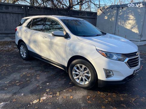 Chevrolet Equinox 2020 белый - фото 6