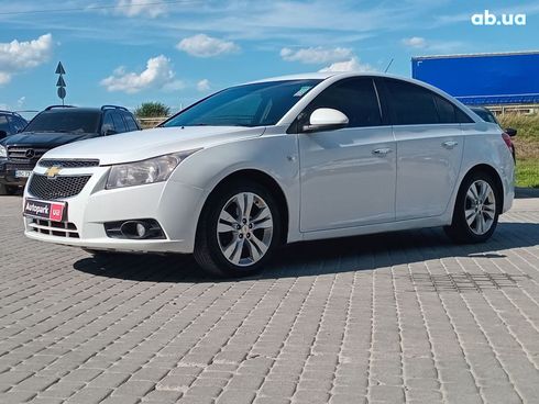 Chevrolet Cruze 2012 белый - фото 27