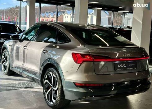 Audi E-Tron 2021 - фото 13