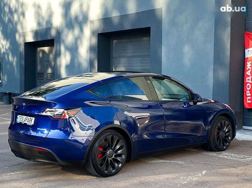 Tesla Model Y 2022 - фото 10