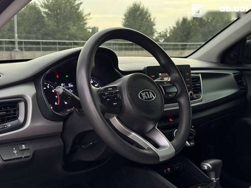 Kia Rio 2017 - фото 15