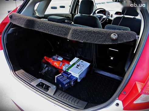 Ford Fiesta 2011 - фото 14