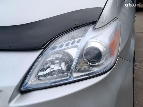 Toyota Prius 2010 серый - фото 5