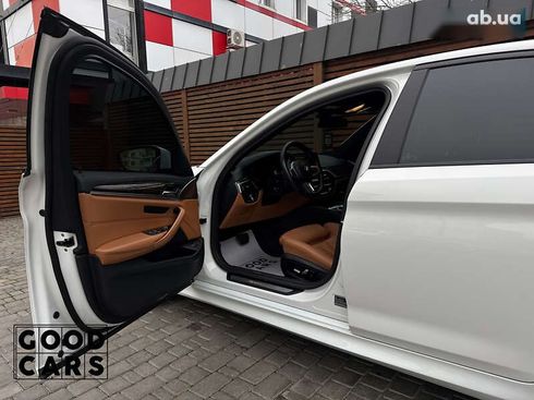 BMW 5 серия 2020 - фото 22