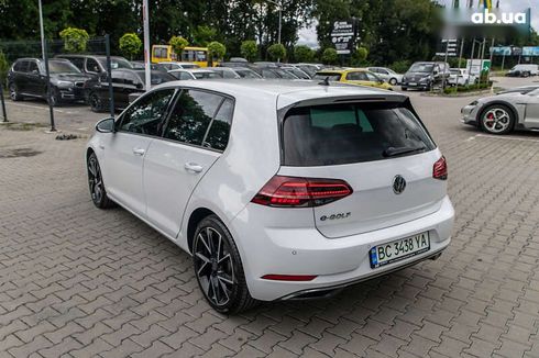Volkswagen e-Golf 2018 - фото 10