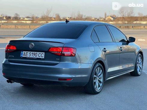 Volkswagen Jetta 2015 - фото 11