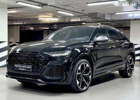 Audi RS Q8 2023 - фото 11