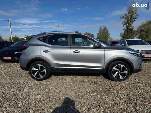 MG ZS EV 2022 - фото 18