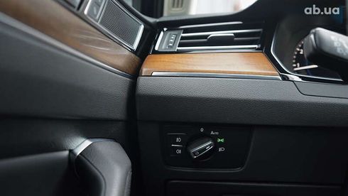 Volkswagen Passat 2018 - фото 20