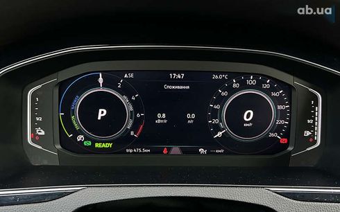 Volkswagen Passat 2021 - фото 23
