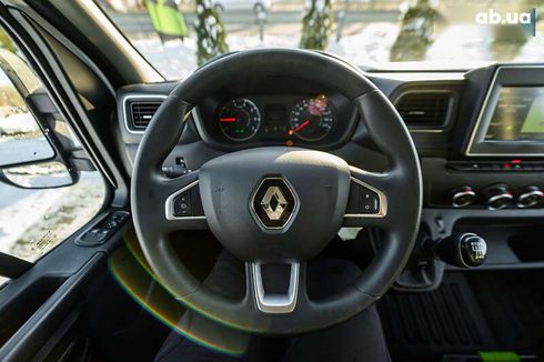 Renault Master 2020 - фото 16