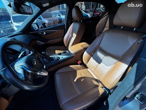 Infiniti Q50 2018 серый - фото 19