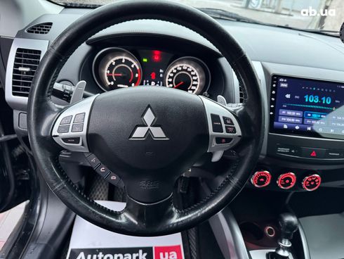 Mitsubishi Outlander XL 2011 черный - фото 19
