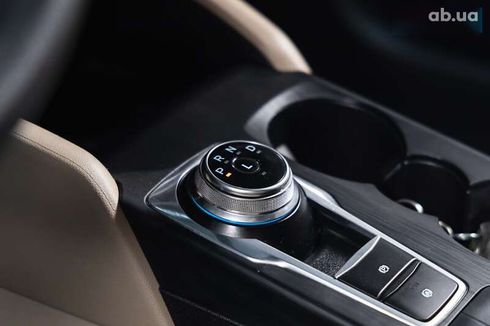 Ford Escape 2021 - фото 22