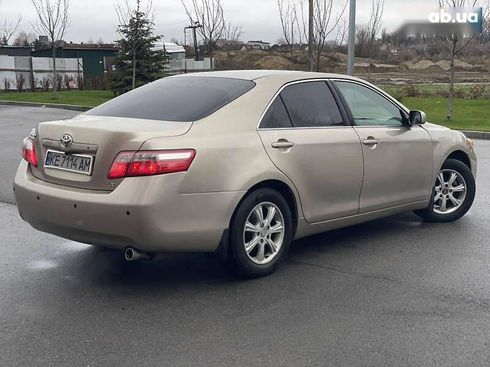 Toyota Camry 2007 - фото 4