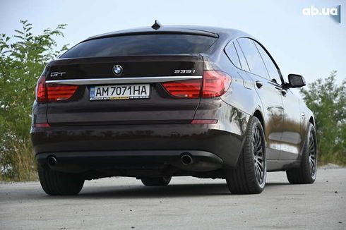 BMW 5 серия 2011 - фото 21