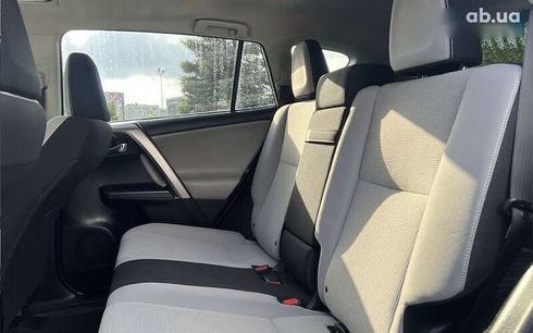 Toyota RAV4 2017 - фото 10