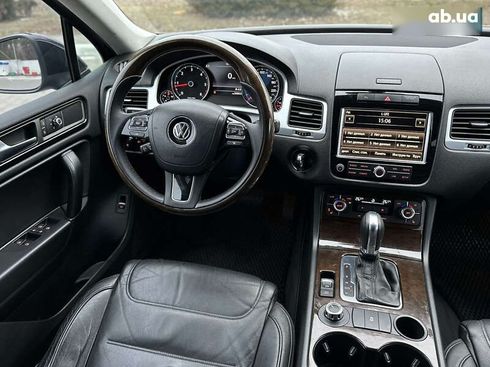 Volkswagen Touareg 2012 - фото 25