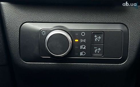 Ford Escape 2021 - фото 17